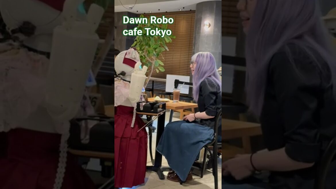 😍Japan Travel in 30sec I Part 8 l Dawn Robo cafe Tokyo l #shorts #tokyofoodie