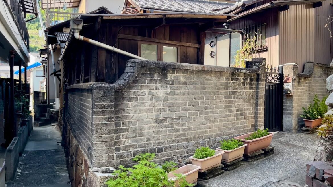 Hiroshima Hiuna walk, Japan [4K HDR]