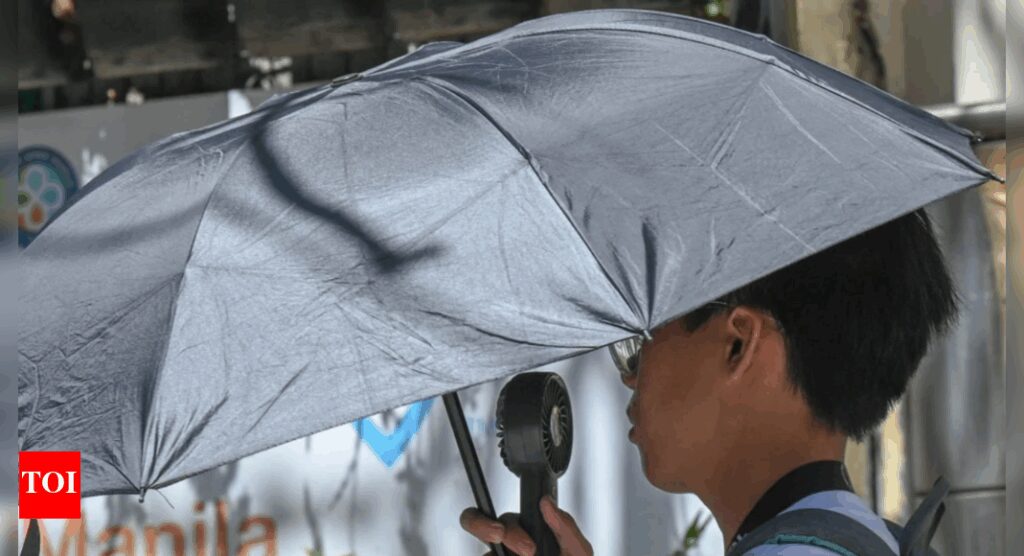 Tokyo logs record 10 days of 35C or more