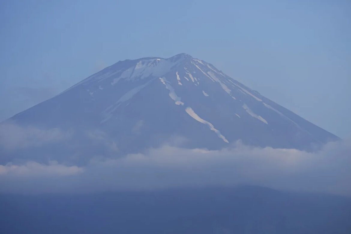 Japan uses AI-generated eruption of Mount Fuji to prepare Tokyo for worst-case scenario Japan uses AI-generated eruption of Mount Fuji to prepare Tokyo for worst-case scenario