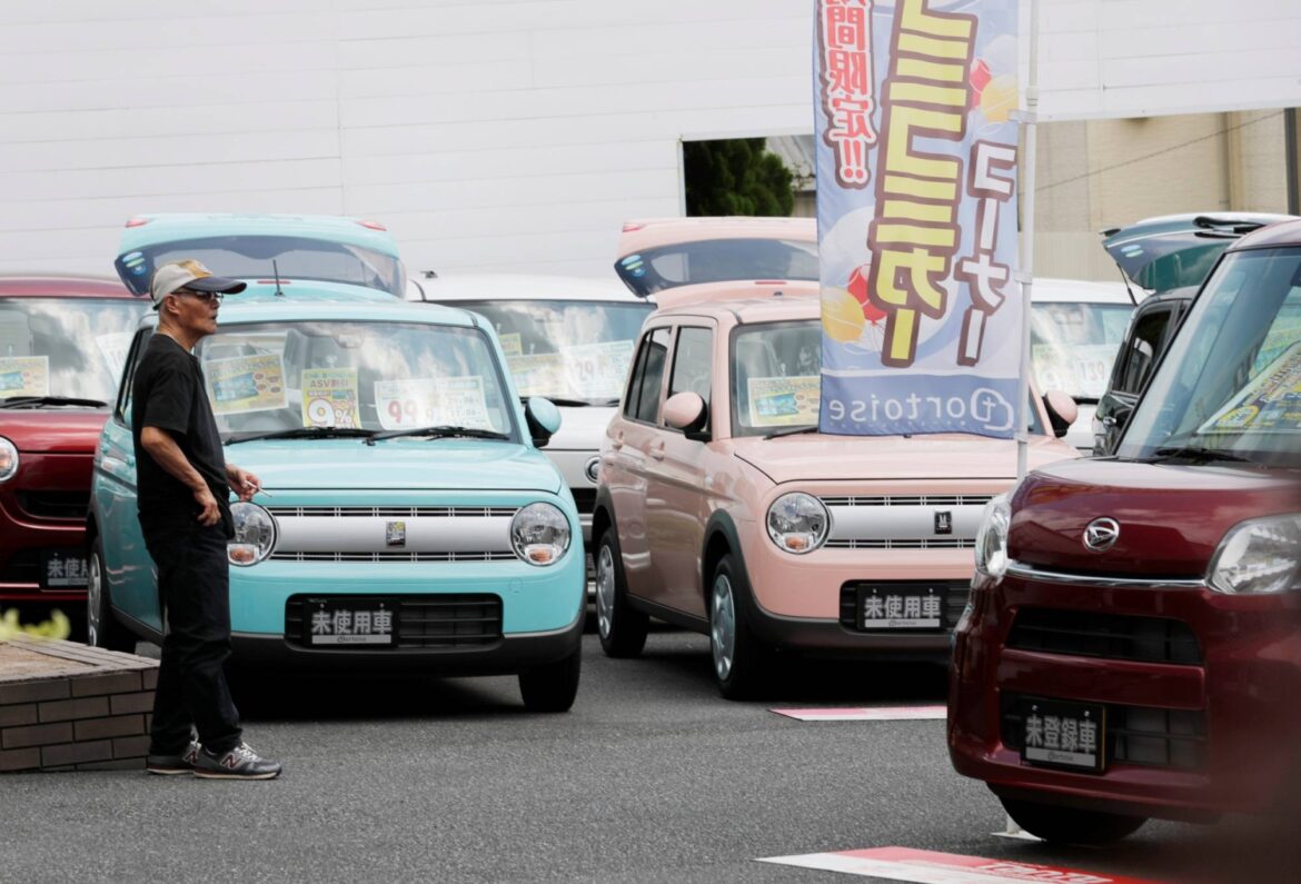 Japan's new auto sales log first fall in seven months