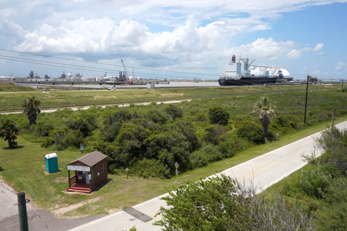 How Trump is gaslighting the climate — with Japan’s help How Trump is gaslighting the climate — with Japan’s help