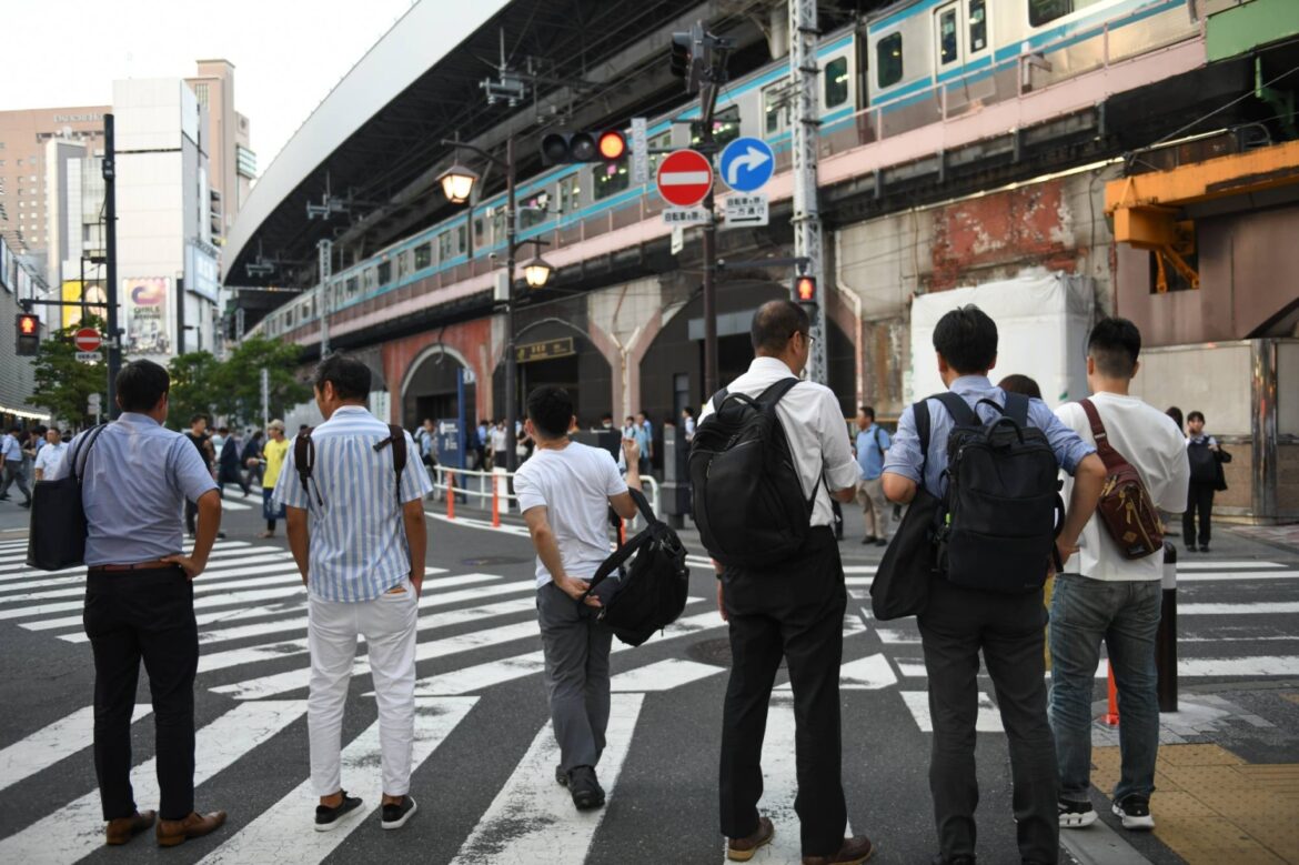 Japan’s nominal pay rises faster in June, backing case for BOJ rate hike Japan’s nominal pay rises faster in June, backing case for BOJ rate hike