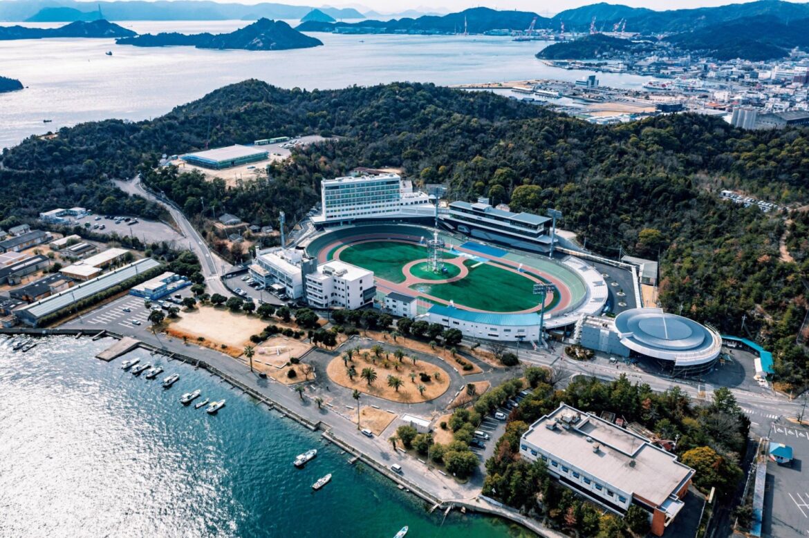 A seaside hotel built on competitive Japanese cycling A seaside hotel built on competitive Japanese cycling