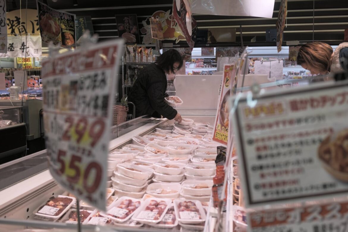 Japan's government adopts budget request guidelines for fiscal 2026