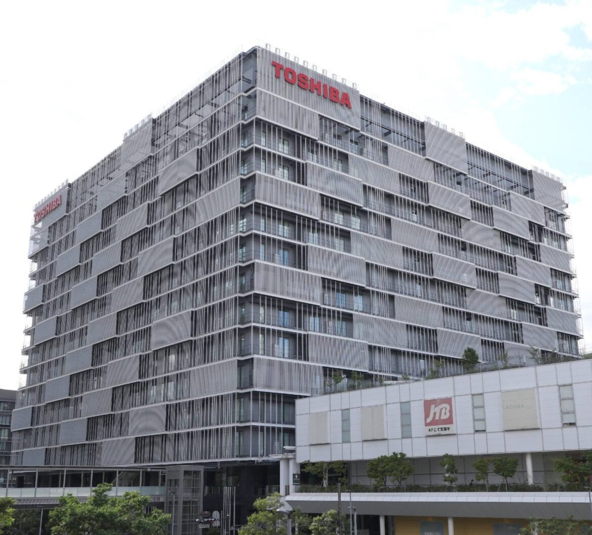 Japanese manufacturers moving headquarters out of central Tokyo Japanese manufacturers moving headquarters out of central Tokyo