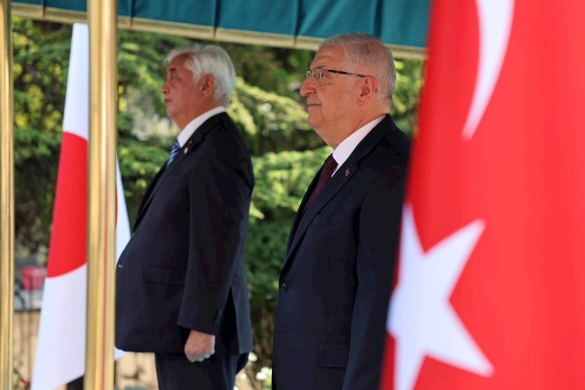 Japanese, Turkish defense chiefs pledge industry tie-ups, as Tokyo eyes drones Japanese, Turkish defense chiefs pledge industry tie-ups, as Tokyo eyes drones