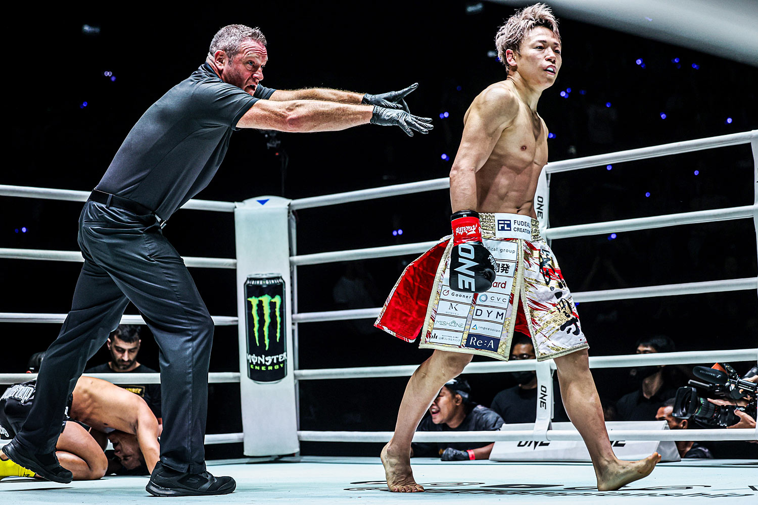 Takeru walks off after dropping Thant Zin – his sole ONE Championship victory to date