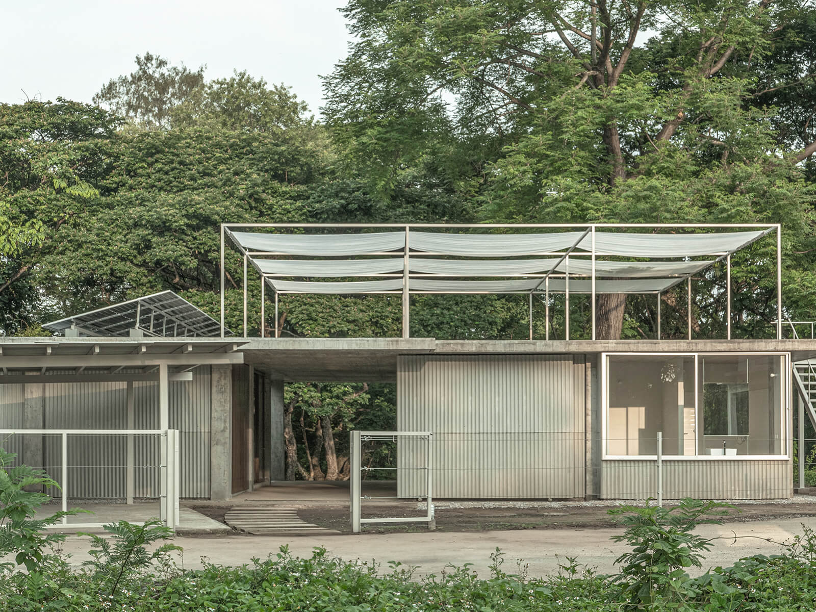 House C is designed as an open-ended living entity to be able to constantly adapt and maintain a delicate balance between the natural and built elements  | Bangkok Tokyo Architecture | Thailand | STIRworld