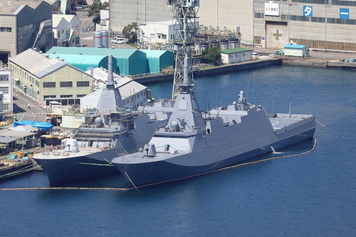 First Mogami-class FFM fitted with Mk 41 VLS