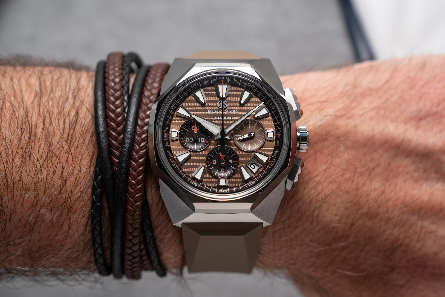 Grand Seiko SLGC009 Tokyo Lion Tentagraph 17