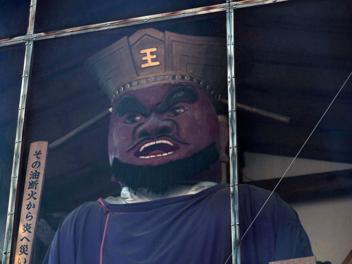 Injō-ji_Sembon_Emma-dō_(Kamigyo_Kyoto)_Temple_hdsr_S5_38 rs John Carroll