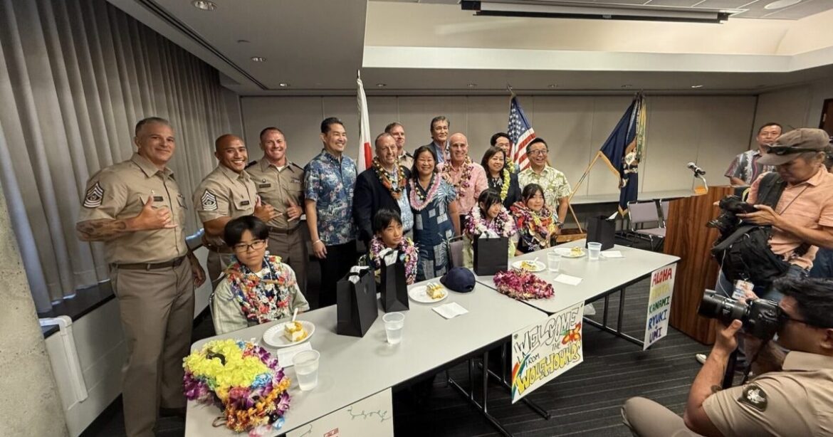 Turnout for Osaka orphans at HNL ‘unbelievable,’ says gov’t official Aloha State Daily logo