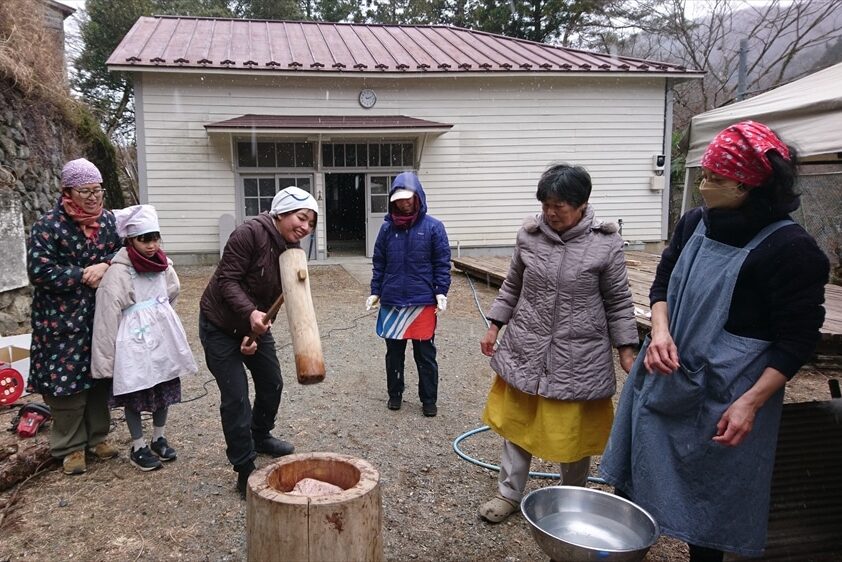 Fujikura Schoolhouse Lodge.