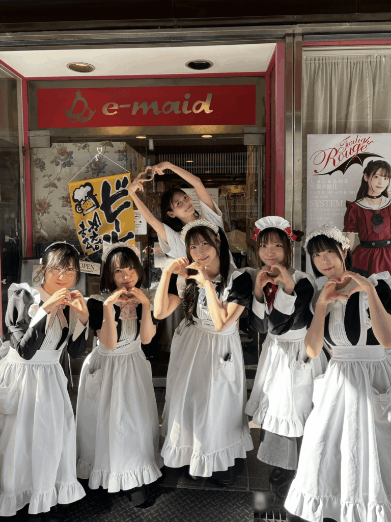 Uesaka Sumire Checked Out the e-maid Café × Twilight Rouge Collab