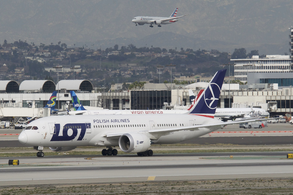 LOT Polish Airlines Boeing 787