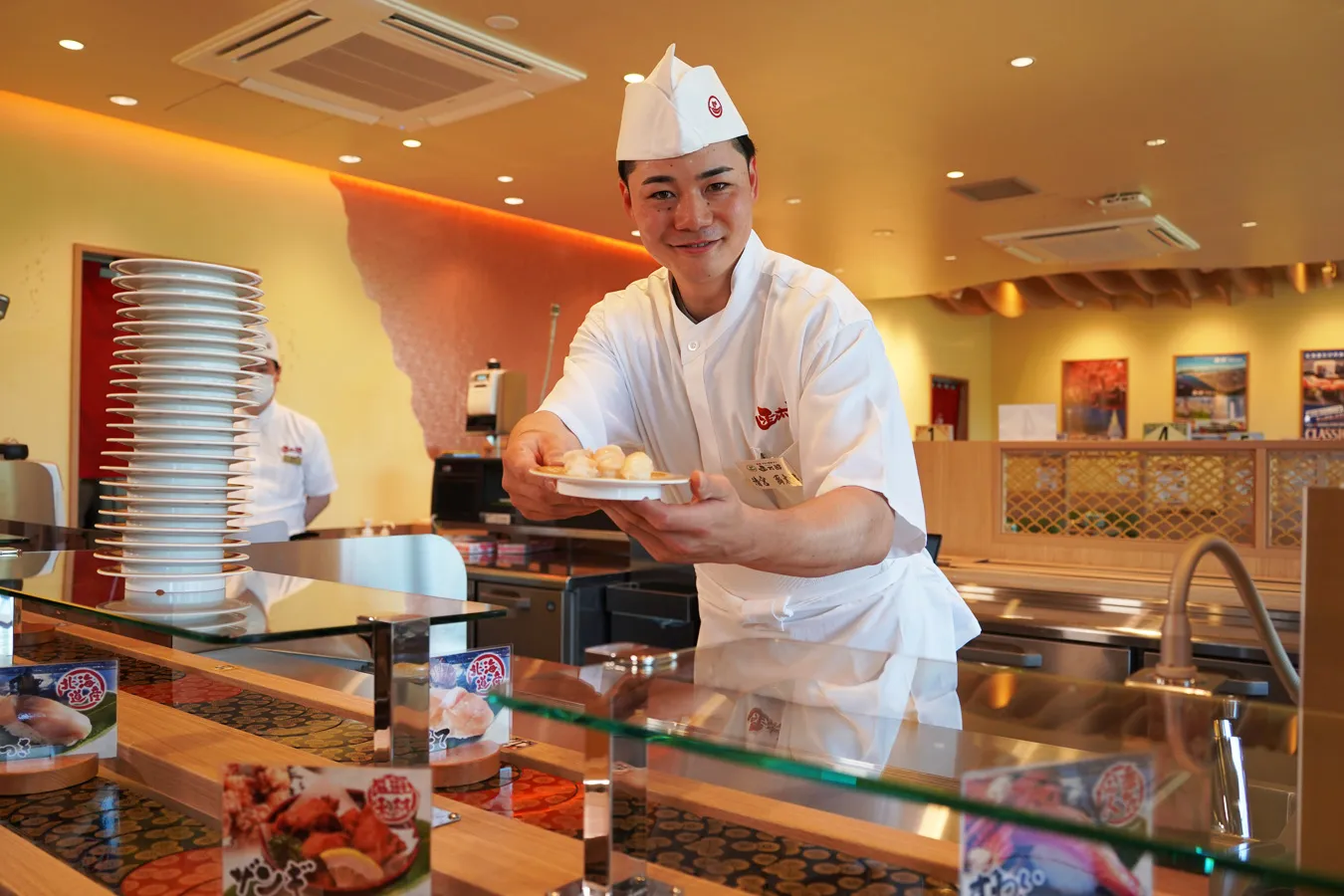 This is also the restaurant where Kotaro Kiyomiya 's friend, "Kiyomiya "Hakotaro"" made sushi.