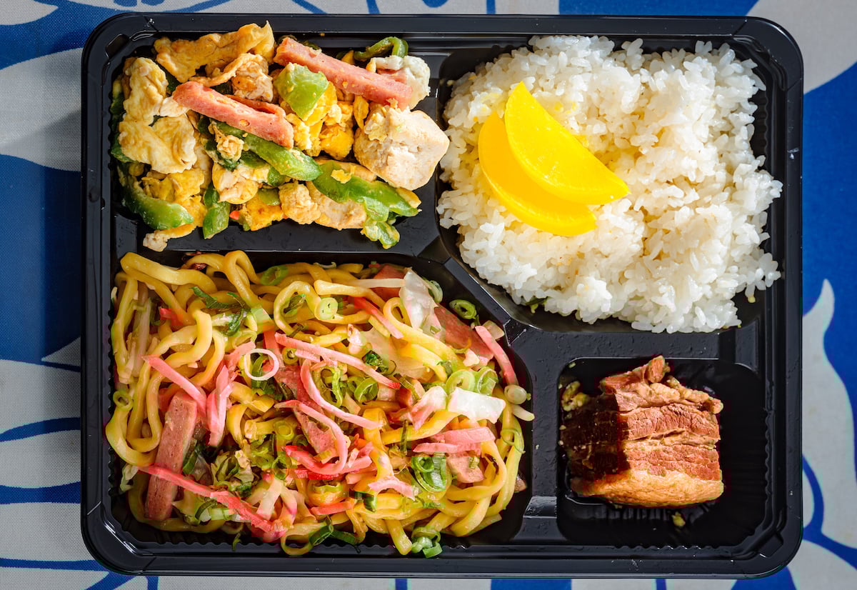takeout bento with okinawan fried soba