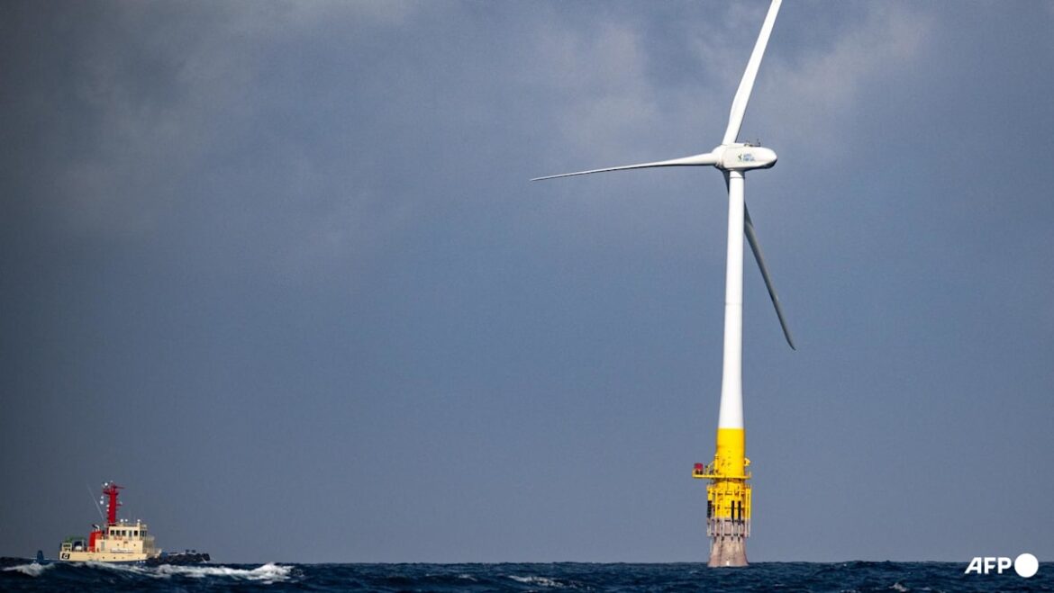 Floating wind power sets sail in Japan’s energy shift Floating wind power sets sail in Japan's energy shift