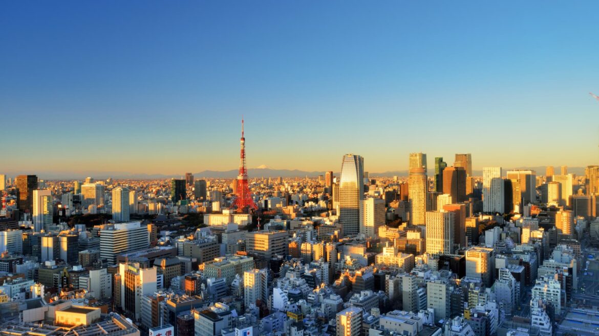 Why Japan’s long-term bond yields have surged to multi-decade highs Why Japan's long-term bond yields have surged to multi-decade highs