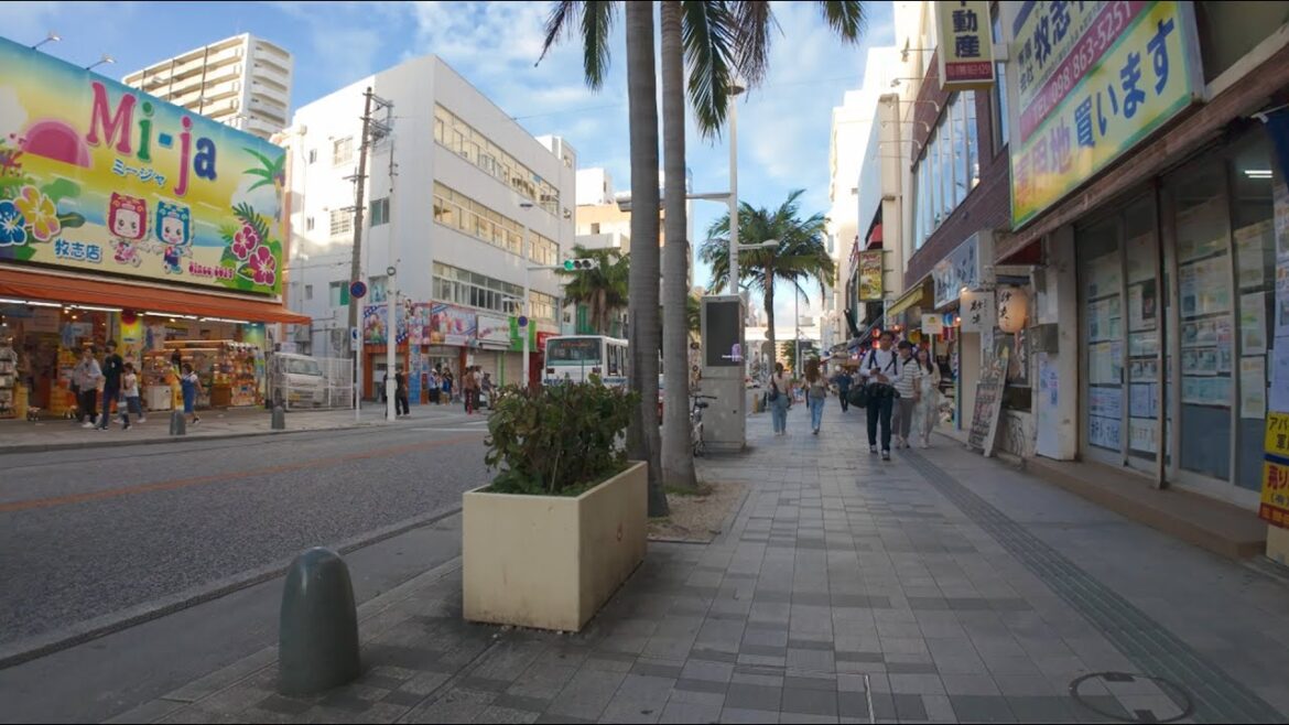 Naha, Okinawa - Sunset Walk [4K]