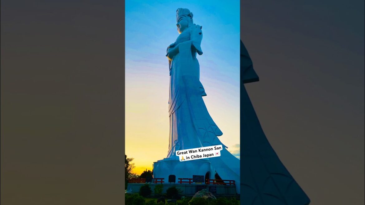 Great statue of Wan Kannon San in Chiba Japan 🇯🇵 #shorts #ytshorts #japan #travel #travelblogger