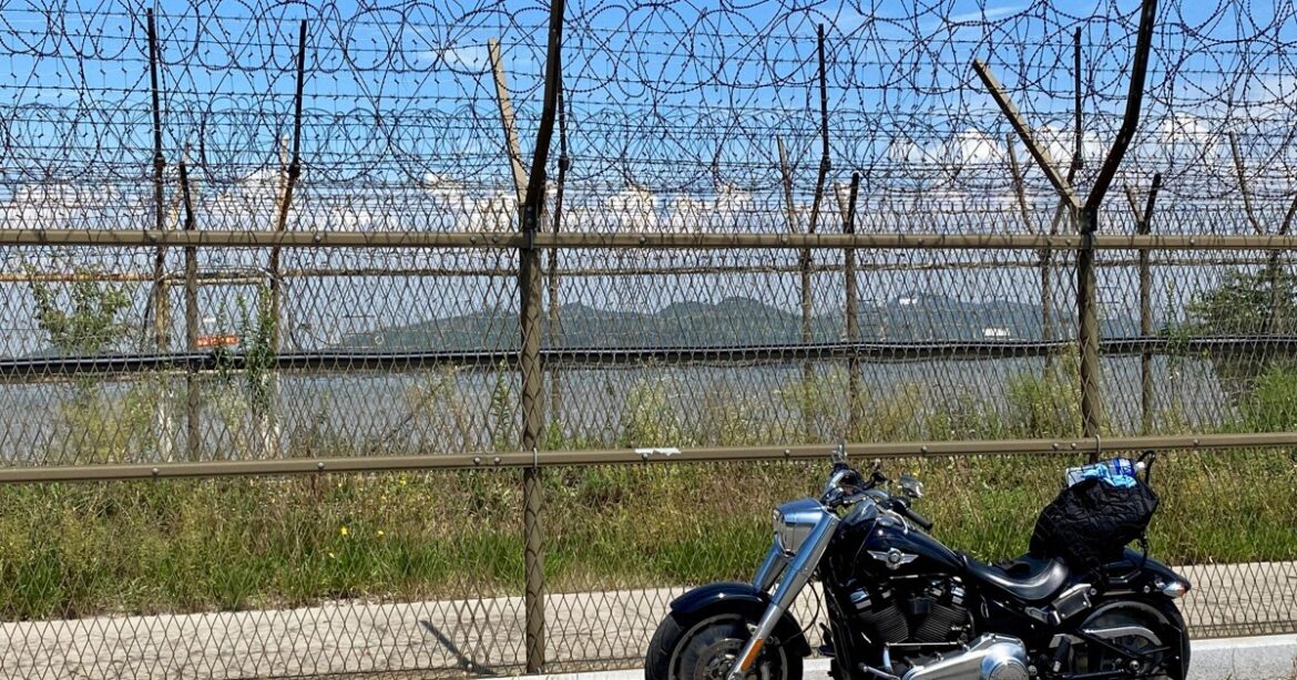 Japan (and Korea) Motorcycle Diaries #18: Lost in translation, but ‘Saranghaeyo!’ Japan (and Korea) Motorcycle Diaries #18: Lost in translation, but 'Saranghaeyo!'