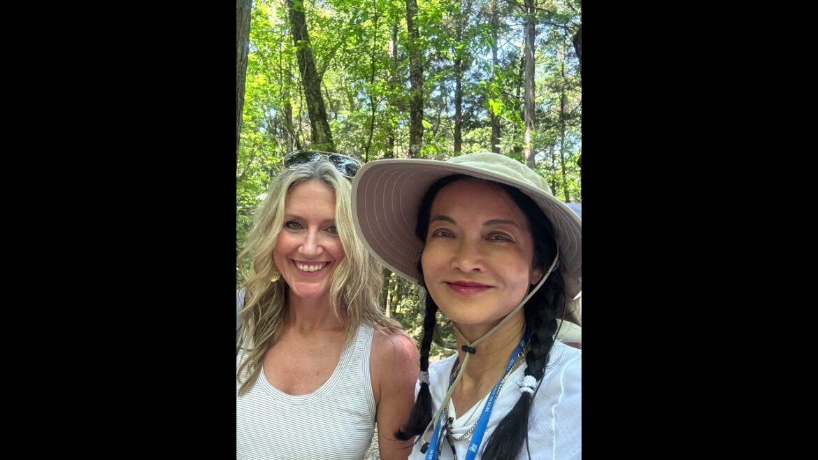 See More, Stress Less with Group Travel #hiking #japan #travel See More, Stress Less with Group Travel #hiking #japan #travel