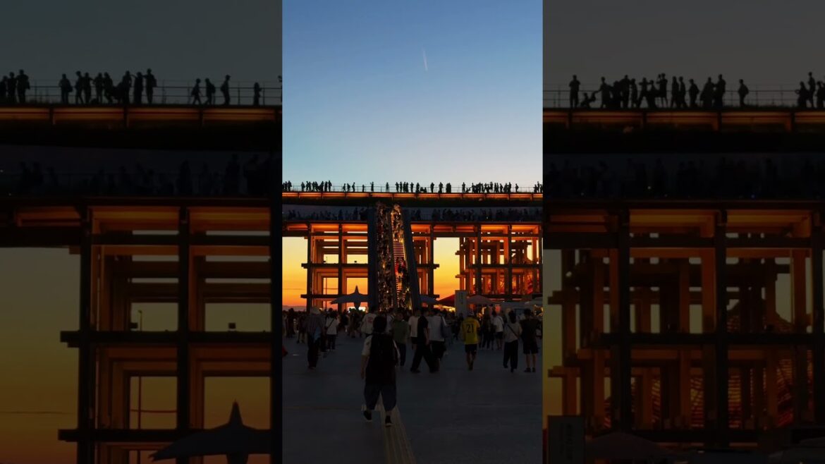 ✨The Grand Ring glowing at sunset – stunning view at Expo 2025 Osaka✨ ✨The Grand Ring glowing at sunset – stunning view at Expo 2025 Osaka✨