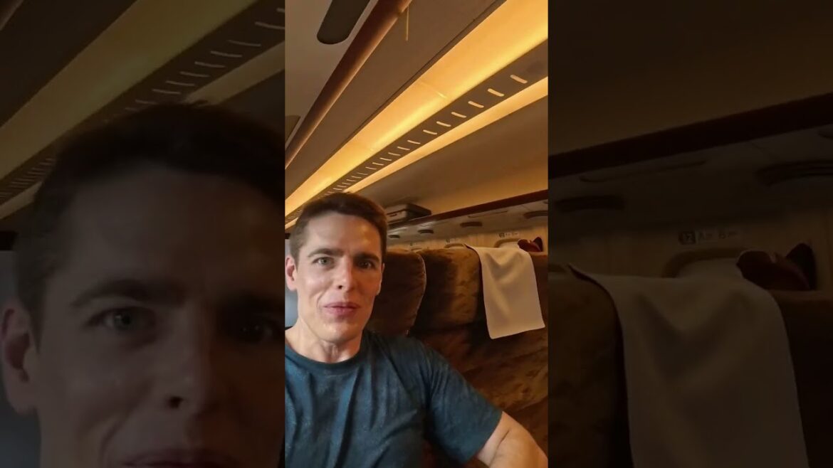 Ultra Fast Bullet Train to Kagoshima, Japan 🇯🇵