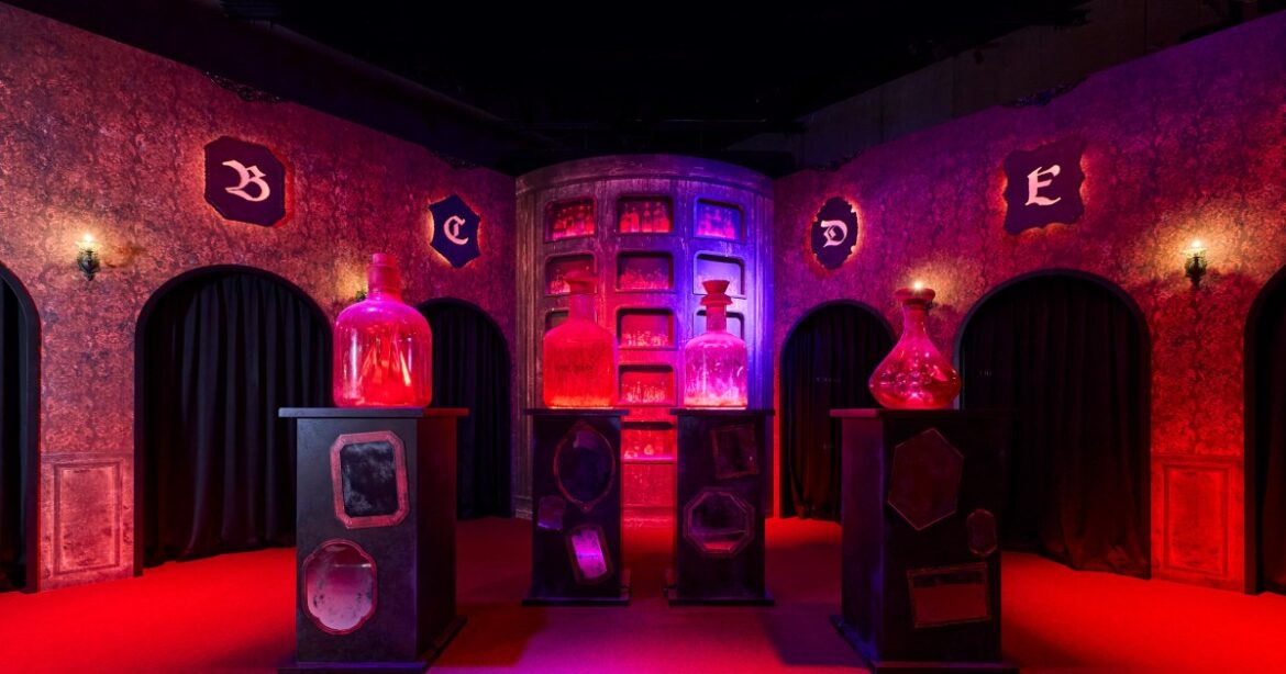 Discover your secret charm at Kate’s mansion of emotions at Universal Studios Japan Discover your secret charm at Kate’s mansion of emotions at Universal Studios Japan