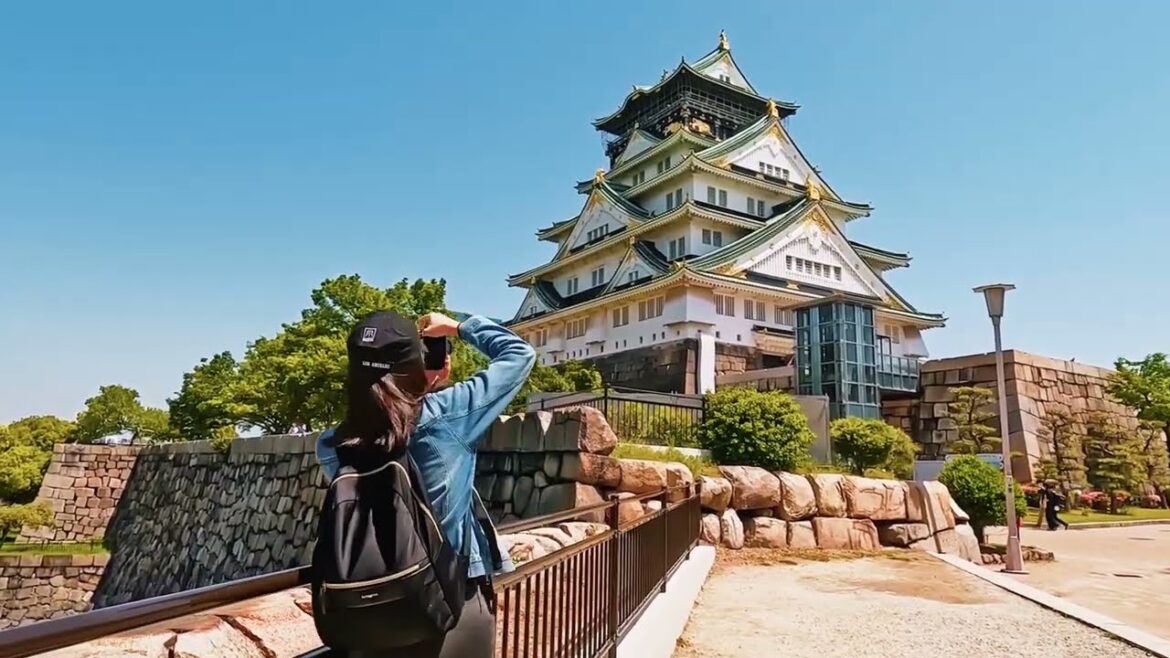 OSAKA Walking Tour Kuromon Market & Osaka Castle | 4K HDR No Talking Japan Walk OSAKA Walking Tour Kuromon Market & Osaka Castle | 4K HDR No Talking Japan Walk