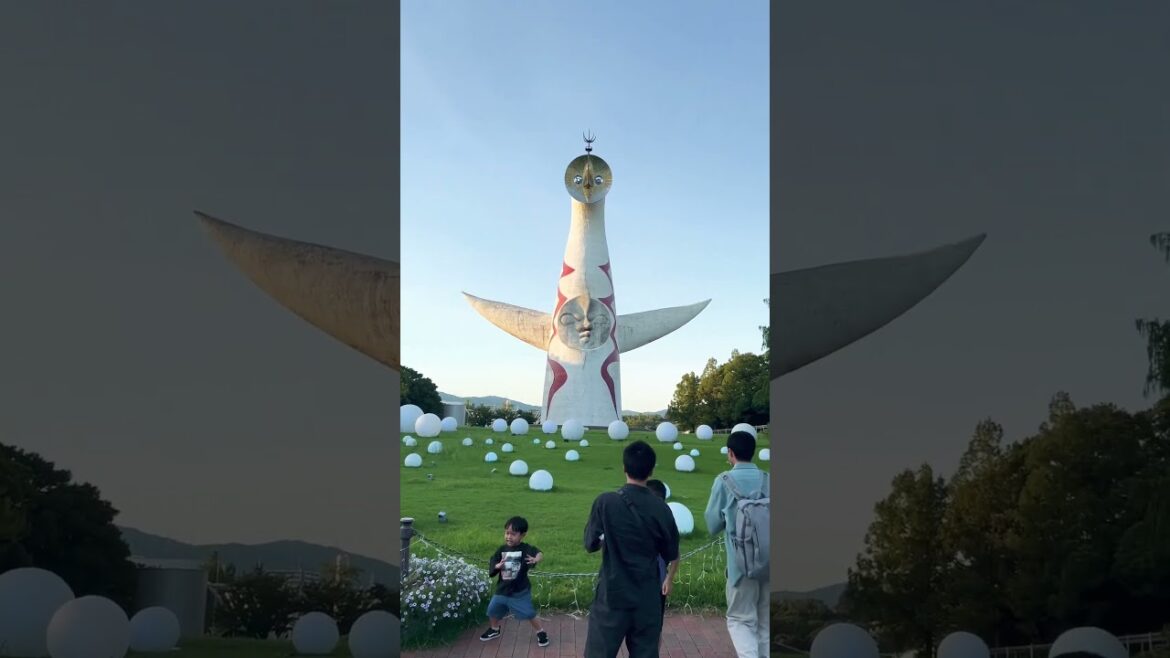 【OSAKA】Must-See Tourist Attractions – Sun Tower at Expo Park 【OSAKA】Must-See Tourist Attractions - Sun Tower at Expo Park