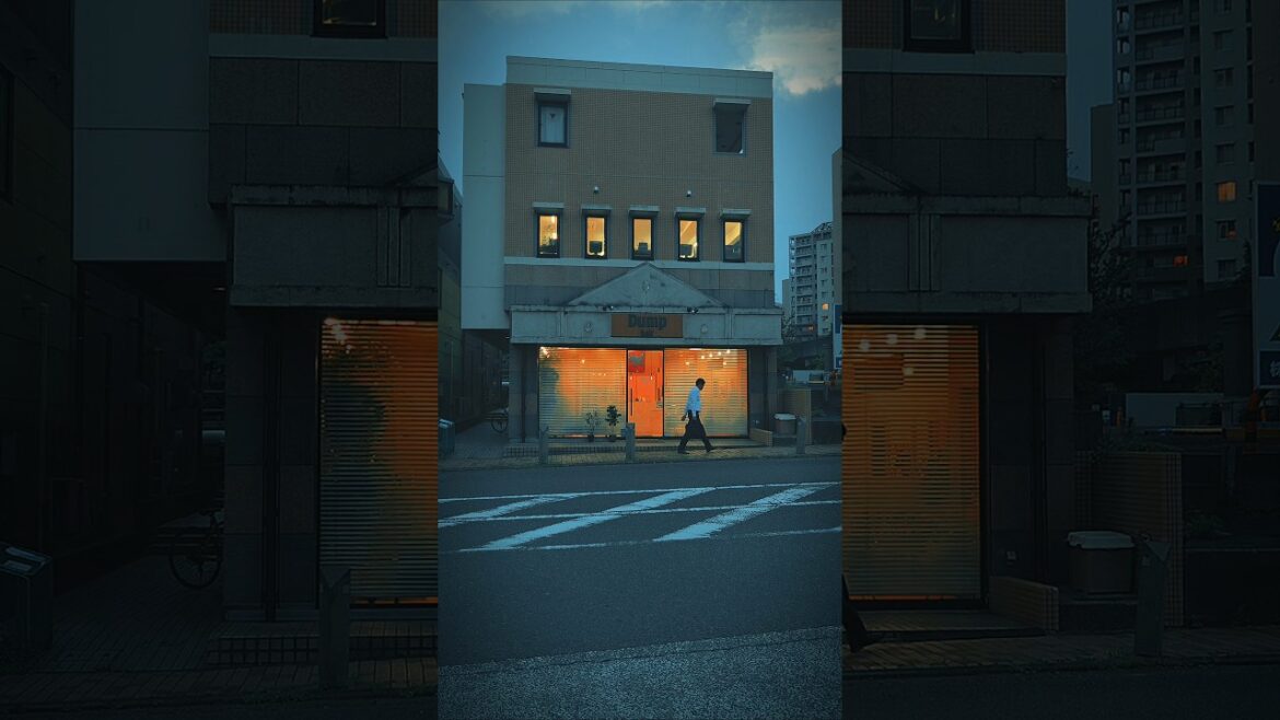 little salon in Yokohama with an unfortunate name, "Dump". #japan