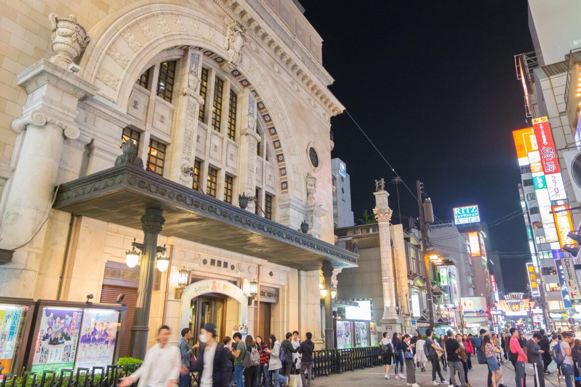 The historic Osaka Shochikuza Theatre in Dotonbori is closing indefinitely