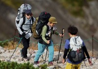 Climbers on their way to the summit of Mount Kurodake are seen in Kamikawa, Hokkaido, on Sept. 13, 2025. (Mainichi/Daiki Takikawa)