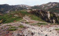 A trail near the summit of Mount Kurodake is seen in Kamikawa, Hokkaido, on Sept. 13, 2025. (Mainichi/Daiki Takikawa)
