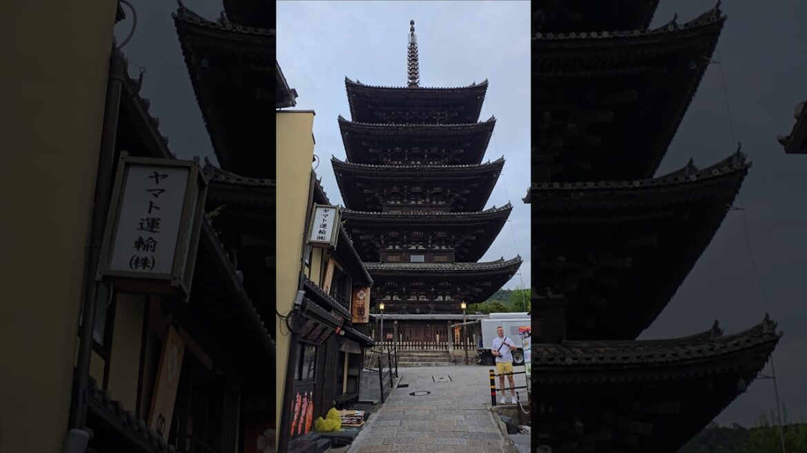 Yasaka Pagoda #kyoto #japan @BCL.COSMIN
