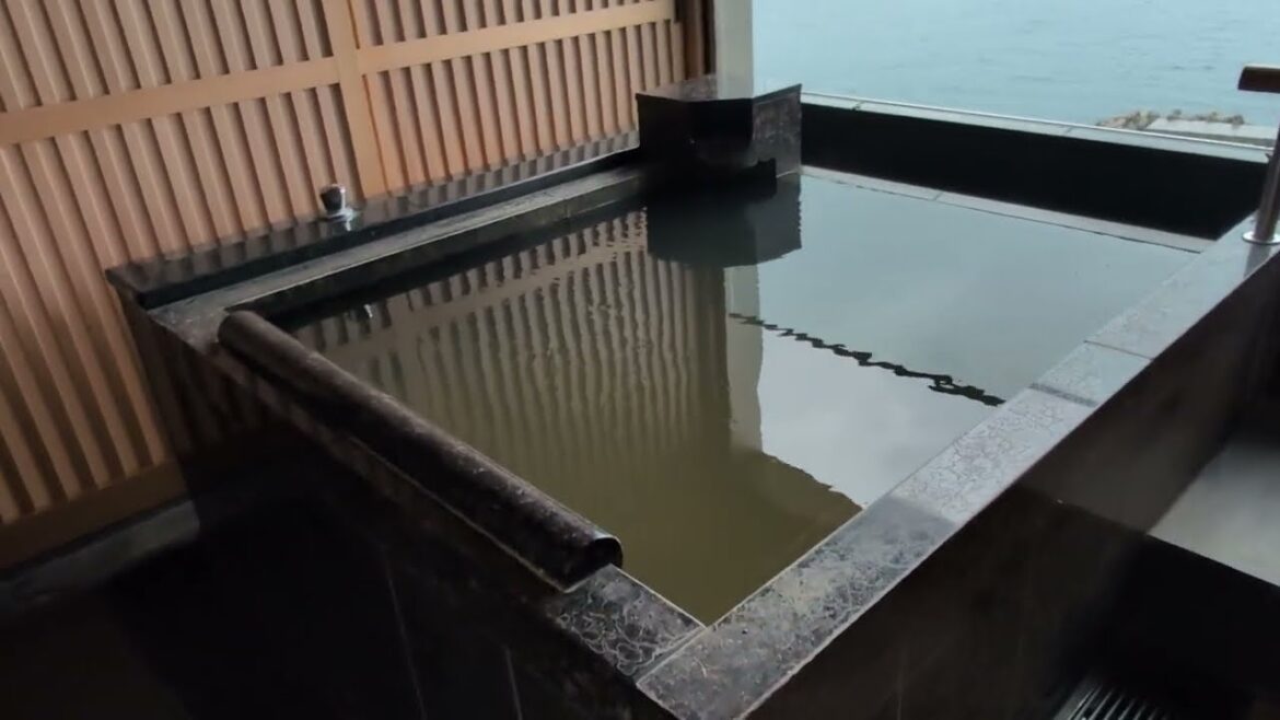 Sadogashima, Niigata (新潟県佐渡島) - Hotel Oosado (ホテル大佐渡) Premium Suite (プレミアムスイート) tour 2025 Sep. 10