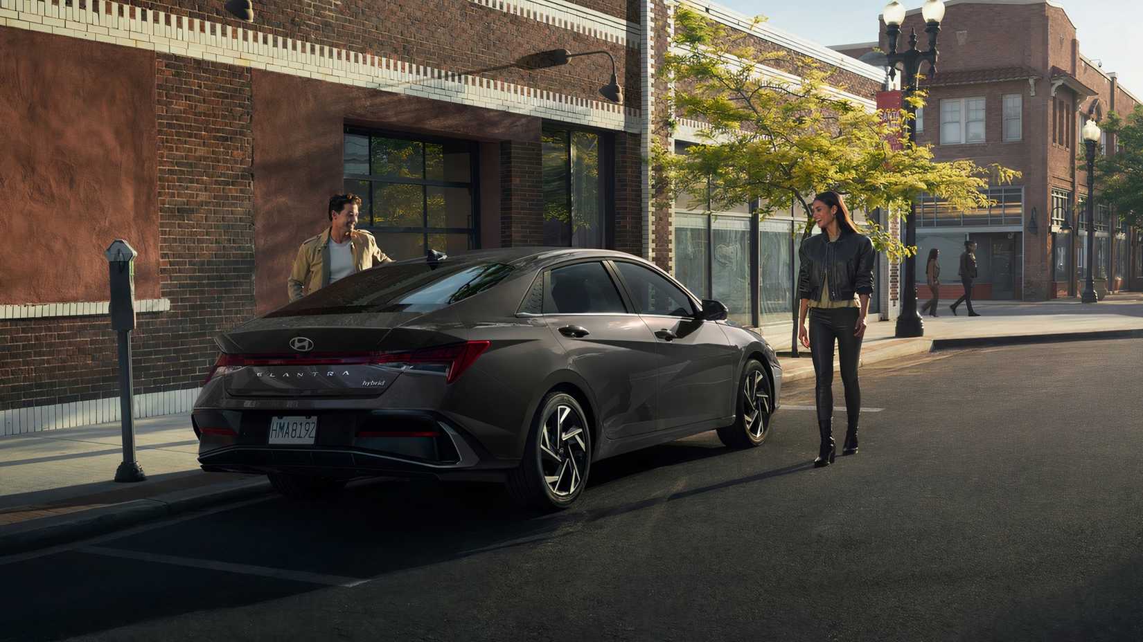 2025 Hyundai Elantra Hybrid Rear People Walking