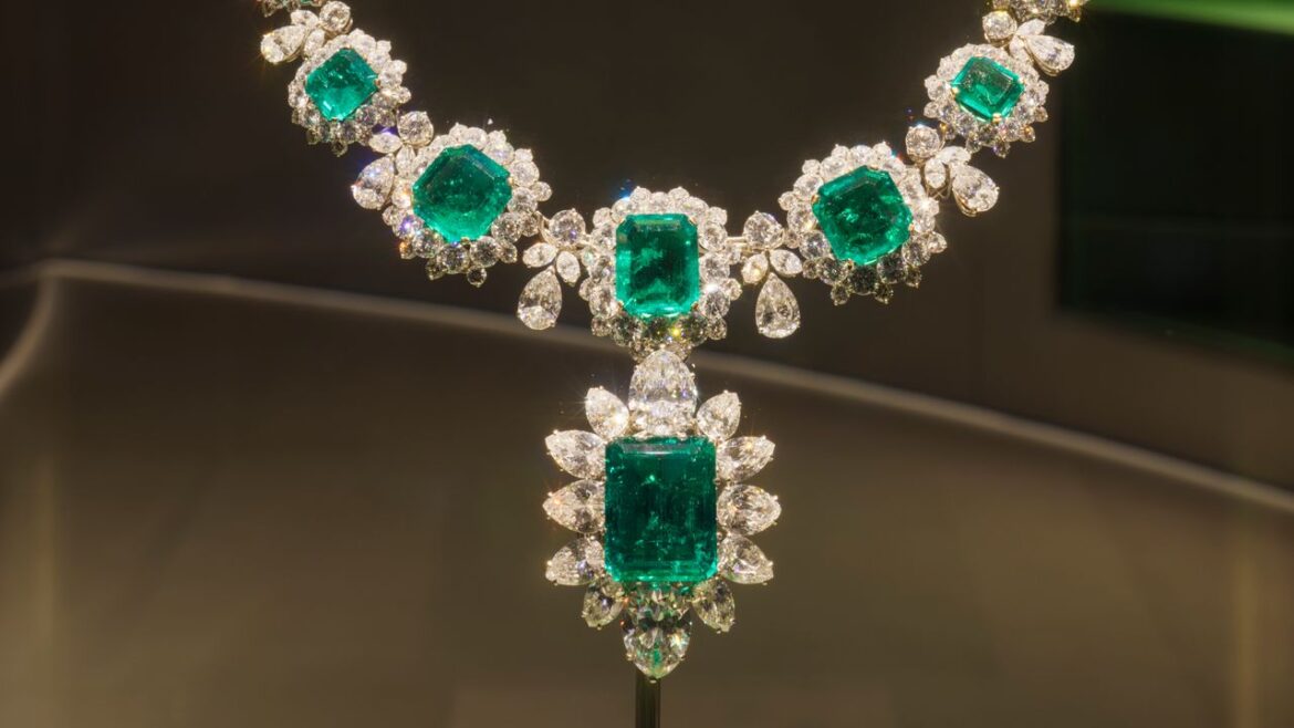 Inside Bulgari’s Landmark New Exhibition in Tokyo Inside Bulgari’s Landmark New Exhibition in Tokyo