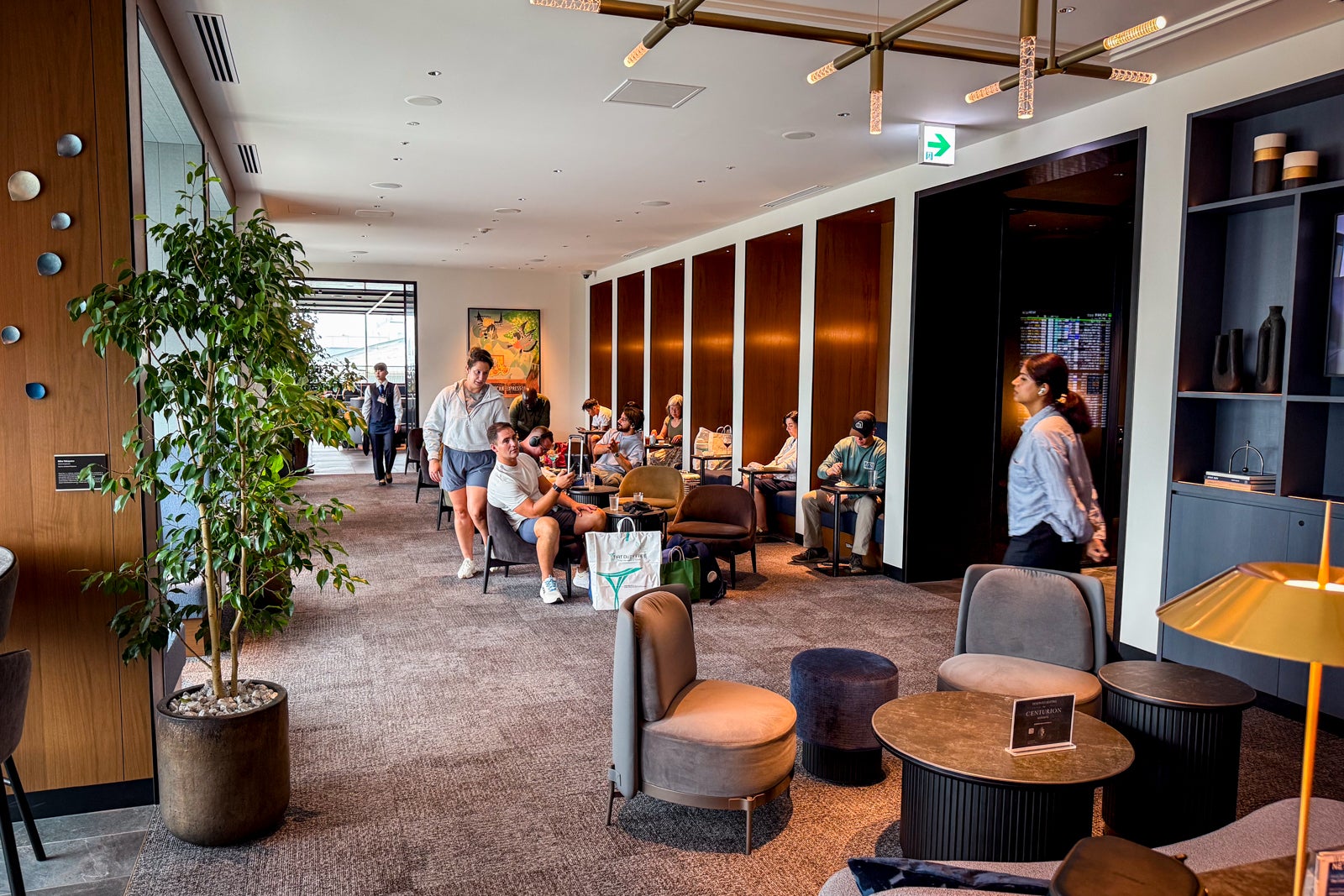 centurion lounge tokyo