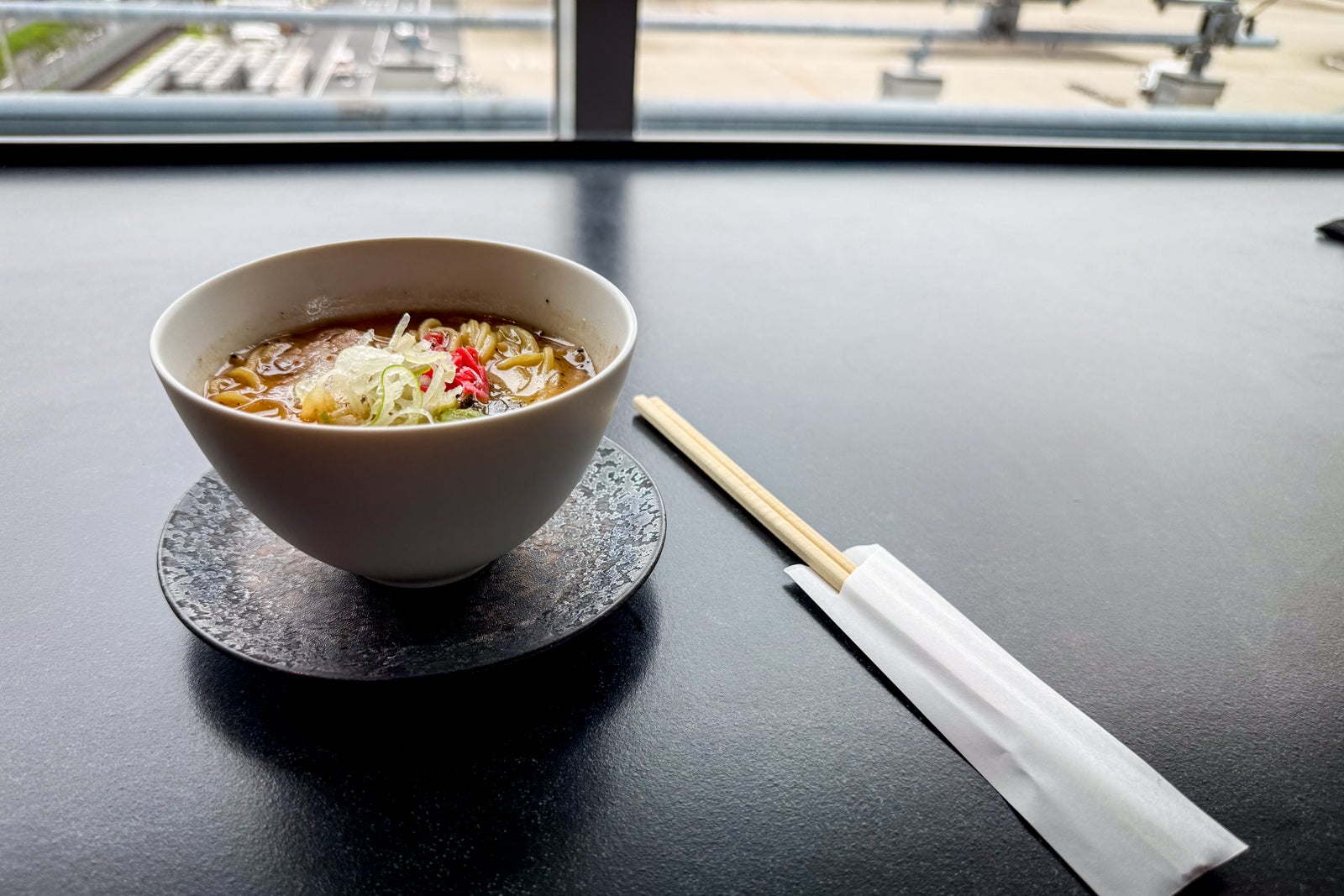 centurion lounge tokyo dining