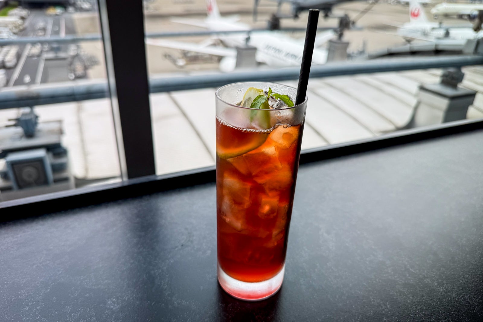 drink at centurion lounge tokyo
