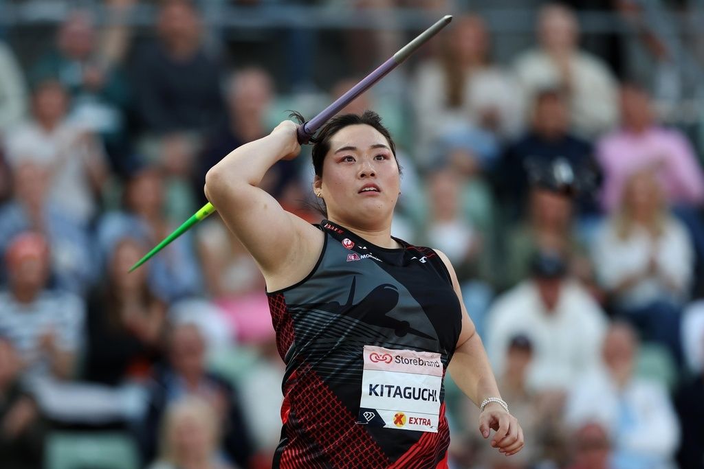 Born March 16, 1998. From Hokkaidō. Major achievements: Gold medal, Paris Olympics, 2024; Gold medal, World Athletics Championships, 2023; Bronze medal, World Athletics Championships, 2022. (© Getty/Kyōdō)