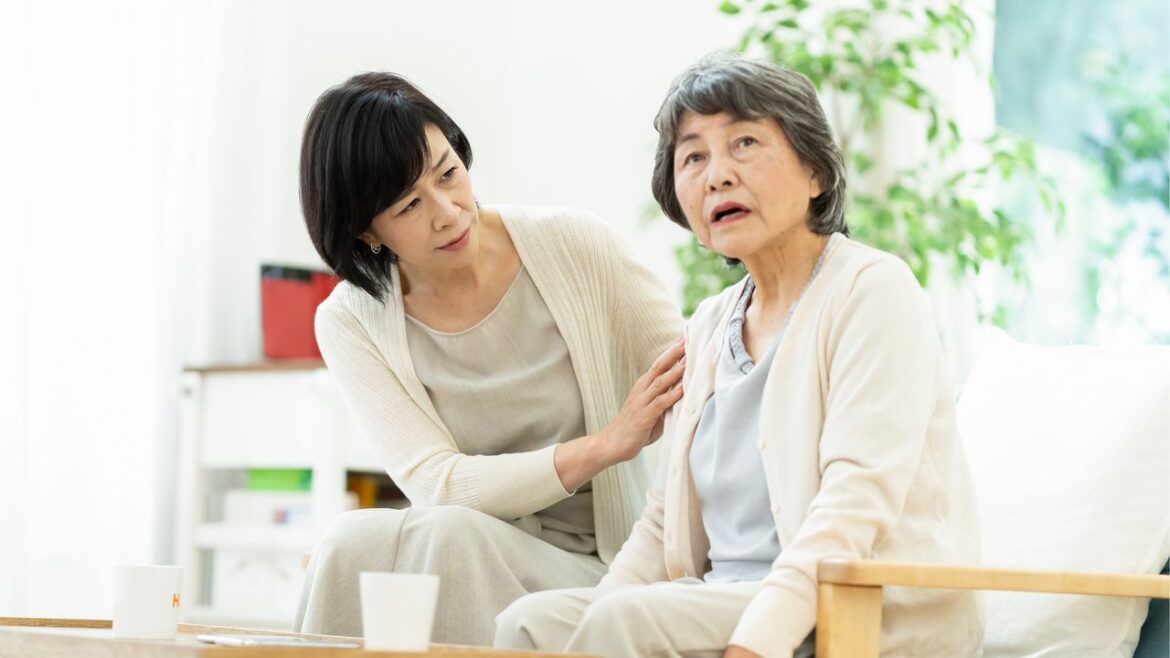 Survey in Japan Finds Money the Top Concern if Parents Develop Dementia