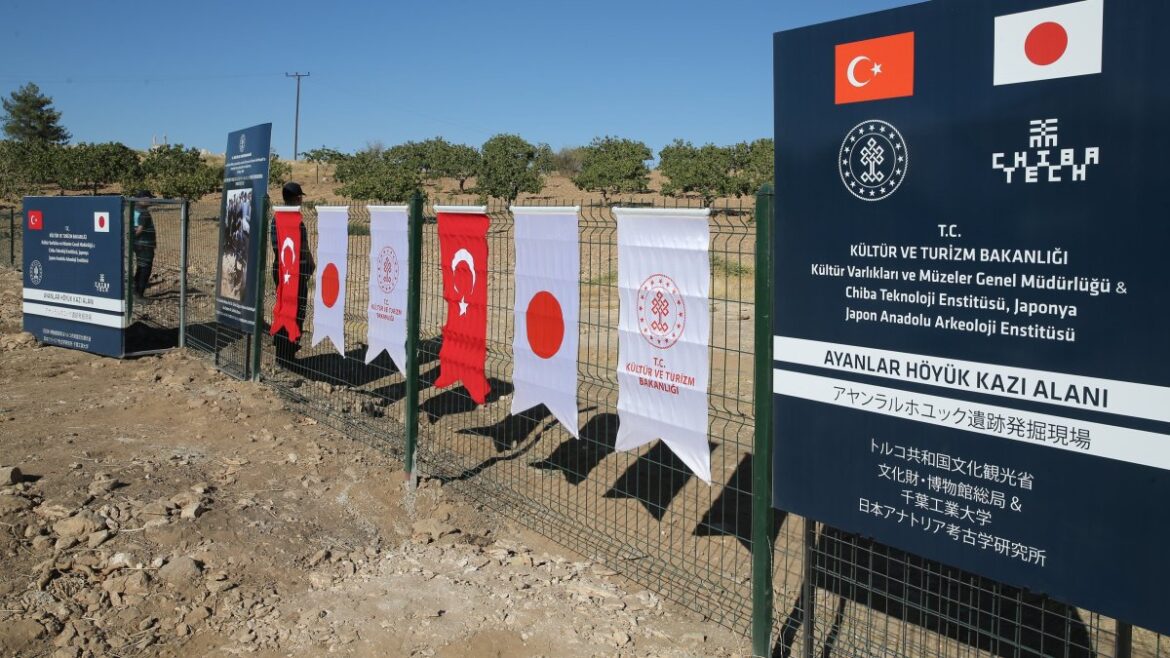 Joint Turkish-Japanese dig aims to uncover historic secrets Joint Turkish-Japanese dig aims to uncover historic secrets