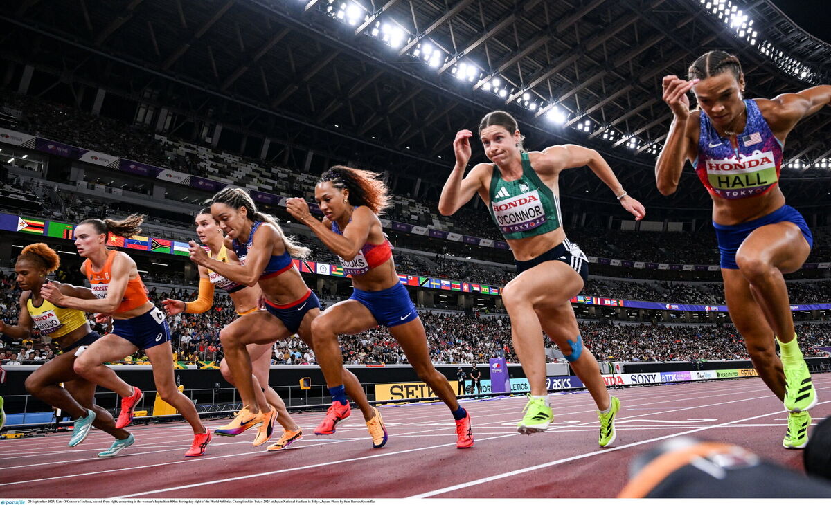 FINAL PUSH; Kate O'Connor of Ireland, second from right, competing in the women's heptathlon 800m during day eight of the World Athletics Championships Tokyo 2025 at Japan National Stadium in Tokyo, Japan. Photo by Sam Barnes/Sportsfile