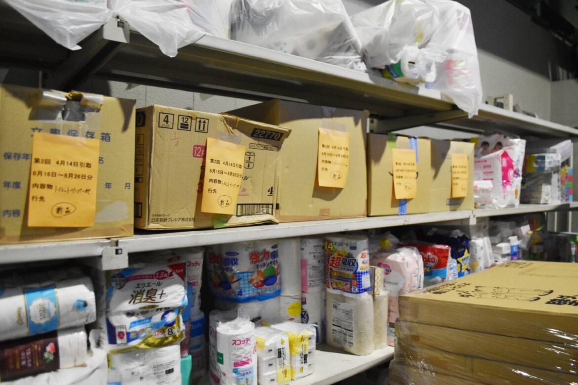 Tokyo police ensure mountain of lost and found items don’t go to waste Tokyo police ensure mountain of lost and found items don't go to waste