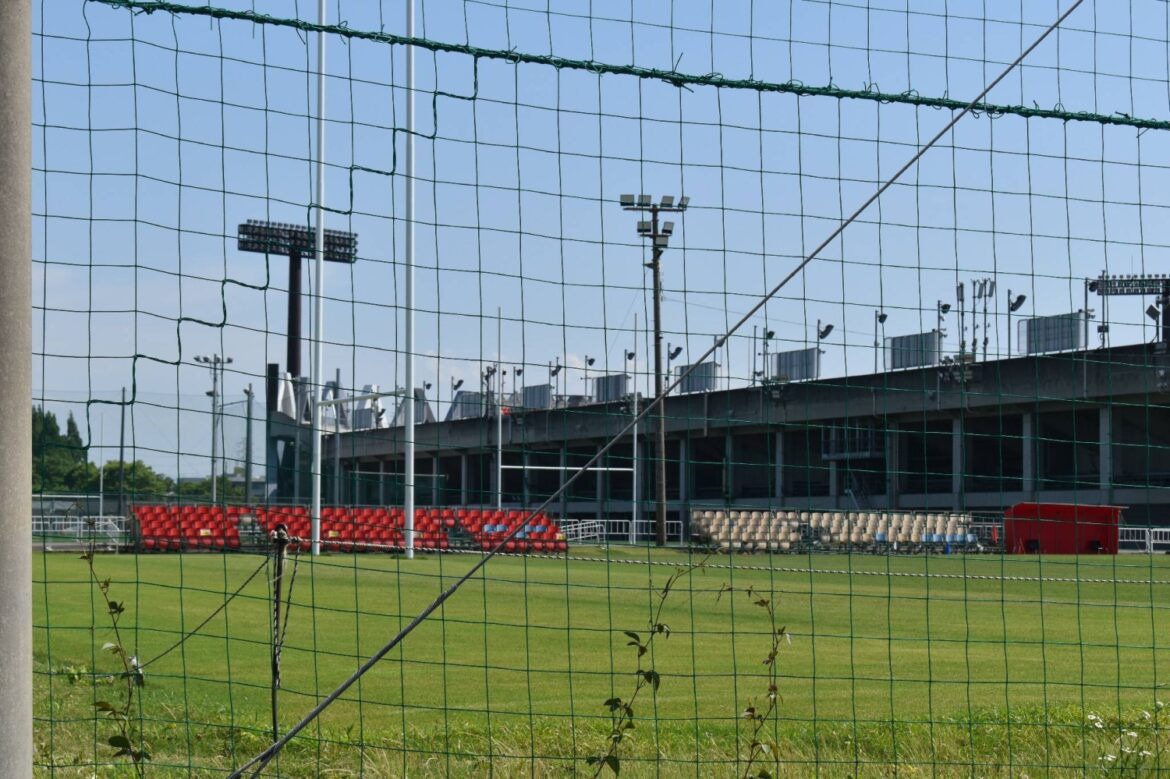 Upgrades for Osaka's Hanazono Rugby Stadium still mired in delays